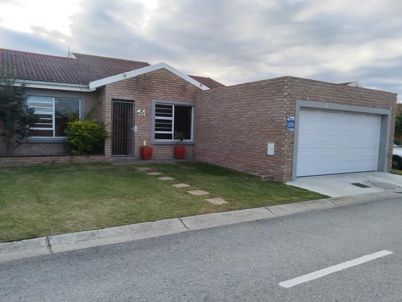 2 Bedroom Property for Sale in Bridgemeade Eastern Cape